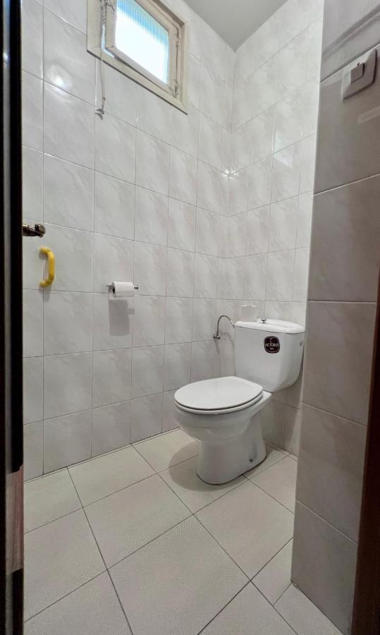 Hostal Conde De Alba Madrid Dış mekan fotoğraf